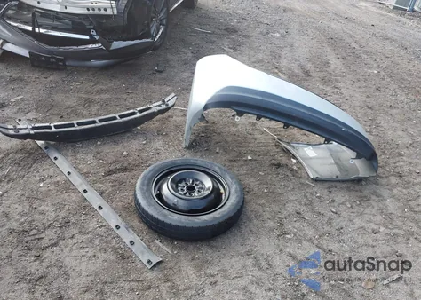 2016 Toyota Corolla Le z USA, uszkodzony, nr VIN 2T1BURHE3GC719261